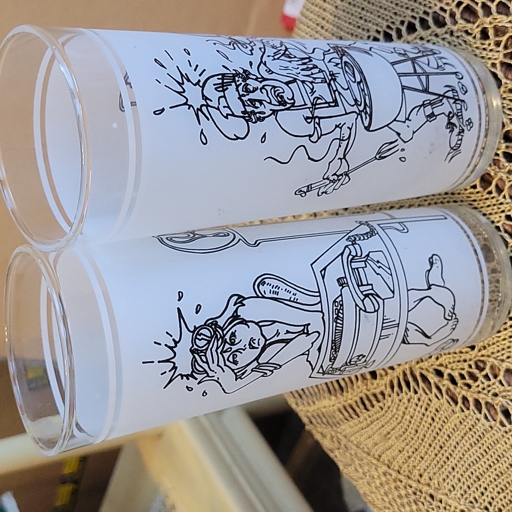 Vintage Collectible drink glasses